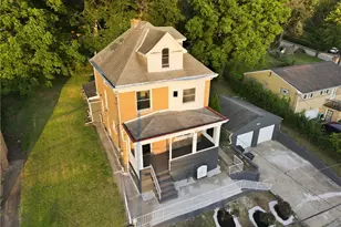 1943 Dartmore St, Pittsburgh, PA 15210 - Photo 30