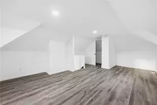 1943 Dartmore St, Pittsburgh, PA 15210 - Photo 24
