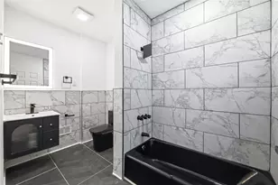 1943 Dartmore St, Pittsburgh, PA 15210 - Photo 16