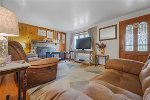 1364 Berryman Ave, South Park, PA 15129 - Photo 6