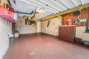 1364 Berryman Ave, South Park, PA 15129 - Photo 16