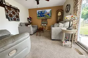 103 Fox Run Rd, Cranberry Township, PA 16066 - Photo 10