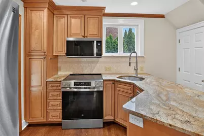 529 Hillcrest Place, Pittsburgh, PA 15216 - Photo 18