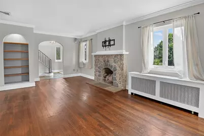 529 Hillcrest Place, Pittsburgh, PA 15216 - Photo 10