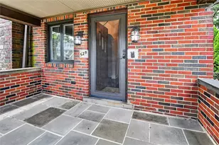 529 Hillcrest Pl, Pittsburgh, PA 15216 - Photo 2