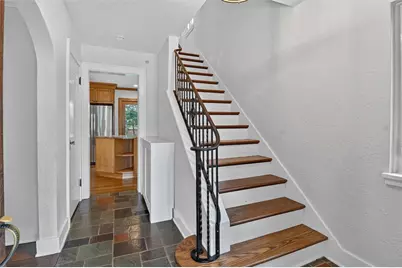 529 Hillcrest Place, Pittsburgh, PA 15216 - Photo 6