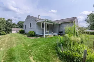 1923 Rhode Island Ave, Hopewell Township, PA 15001 - Photo 10