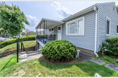 1923 Rhode Island Avenue, Hopewell Township, PA 15001 - Photo 6