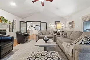 2890 Amy Dr, South Park, PA 15129 - Photo 12