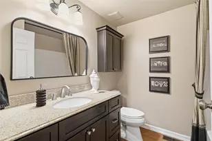 2890 Amy Dr, South Park, PA 15129 - Photo 16