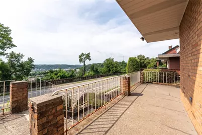 3018 Beechwood Blvd, Pittsburgh, PA 15217 - Photo 2