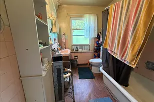 1018 Haslage Ave, East Pittsburgh, PA 15212 - Photo 10