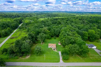 407 N Liberty Road, Liberty Township, PA 16127 - Photo 4