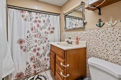 751 Sixth St, Pitcairn, PA 15140 - Photo 16