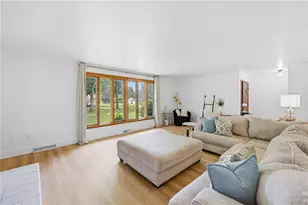 655 Christy Rd, Hermitage, PA 16148 - Photo 6
