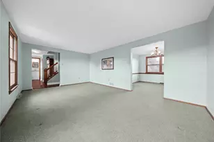 1249 Cairn Dr, Bethel Park, PA 15102 - Photo 8