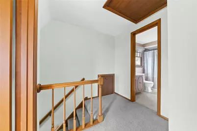 1249 Cairn Dr, Bethel Park, PA 15102 - Photo 16