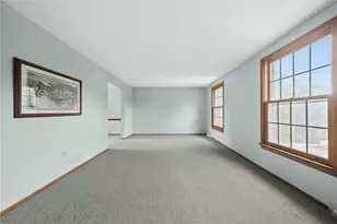 1249 Cairn Dr, Bethel Park, PA 15102 - Photo 6