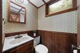 1249 Cairn Dr, Bethel Park, PA 15102 - Photo 32