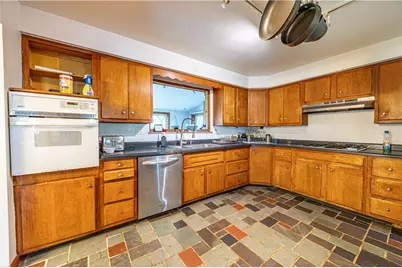2035 Aurora Dr, New Kensington, PA 15068 - Photo 6