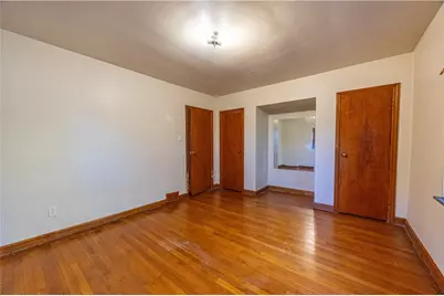 2035 Aurora Dr, New Kensington, PA 15068 - Photo 18