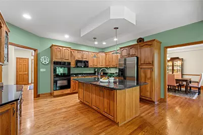 109 Windermere Ct, Peters Township, PA 15317 - Photo 10