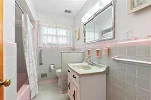42 Maple Dr, Delmont, PA 15626 - Photo 16