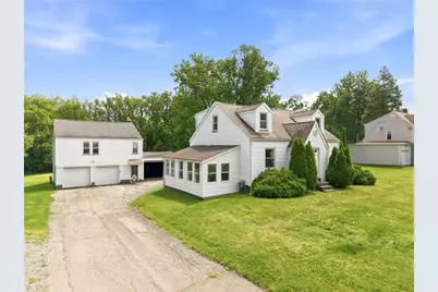 176 Dutch Ln, Hermitage, PA 16148 - Photo 2