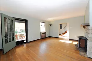 652 Royce Ave, Pittsburgh, PA 15243 - Photo 6