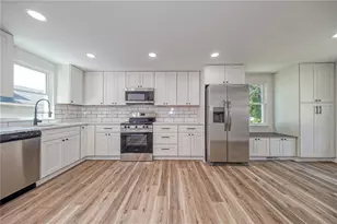 203 N Highland Ave, Cheswick, PA 15024 - Photo 2