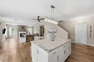5040 Chalfant Ln, Hampton, PA 15044 - Photo 8