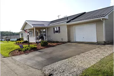 512 Chicory Ln, East Huntington, PA 15666 - Photo 2