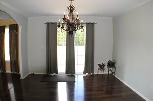 512 Chicory Ln, East Huntington, PA 15666 - Photo 4