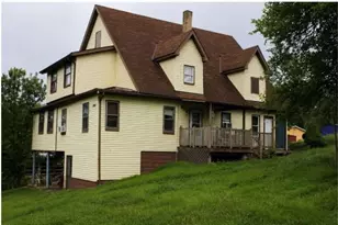 1080 Idaho, Washington, PA 15301 - Photo 1