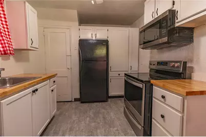 2709 Grandview Ave, McKeesport, PA 15132 - Photo 6