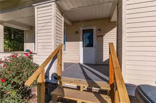 2709 Grandview Ave, McKeesport, PA 15132 - Photo 2