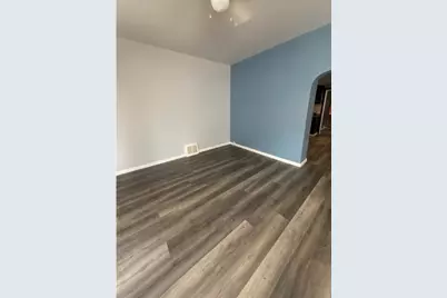 912 Negley Street, Farrell, PA 16121 - Photo 8