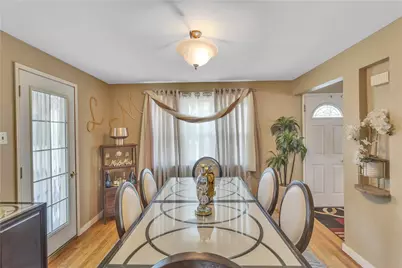2709 Blackridge, Pittsburgh, PA 15235 - Photo 10