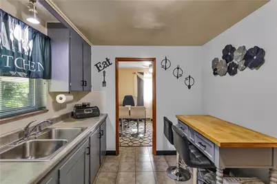2709 Blackridge, Pittsburgh, PA 15235 - Photo 14