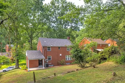 2709 Blackridge, Pittsburgh, PA 15235 - Photo 4