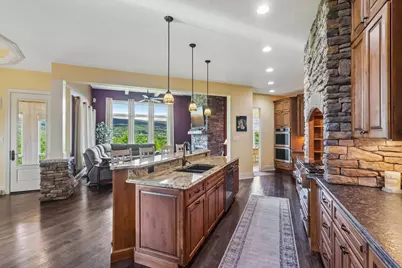 2017 Thunder Lane, Latrobe, PA 15650 - Photo 26