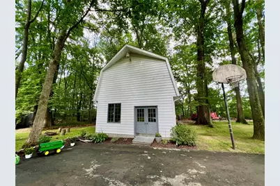 297 Lake Rd, Wilmington Township, PA 16156 - Photo 8
