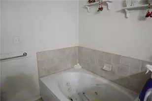 521 Pike Run Dr, W Pike Run Twp, PA 15427 - Photo 14