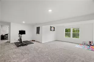 225 Creekside Dr, Chartiers City, PA 15071 - Photo 30