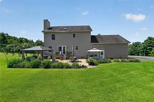 1013 Marshall Heights Rd, Burrel-Blacklick, PA 15717 - Photo 4