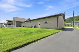 458 Bow St, Stockdale, PA 15483 - Photo 26