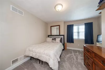 740 Muirfield Dr, Hempfield Township, PA 15601 - Photo 24