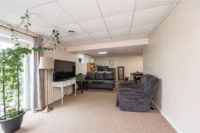 740 Muirfield Dr, Hempfield Township, PA 15601 - Photo 30