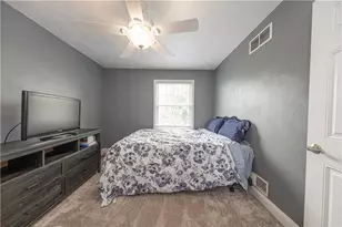 740 Muirfield Dr, Hempfield Township, PA 15601 - Photo 26