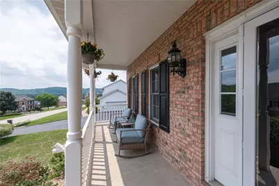 740 Muirfield Dr, Hempfield Township, PA 15601 - Photo 4